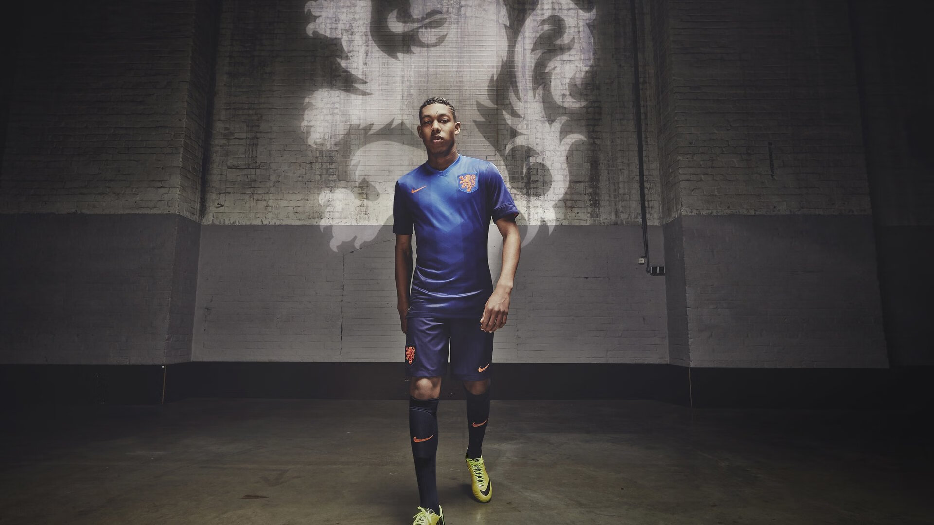 -纽卡斯尔联主场4-1大胜曼联,赛季双杀红魔,曼联4_1纽卡斯尔联集锦